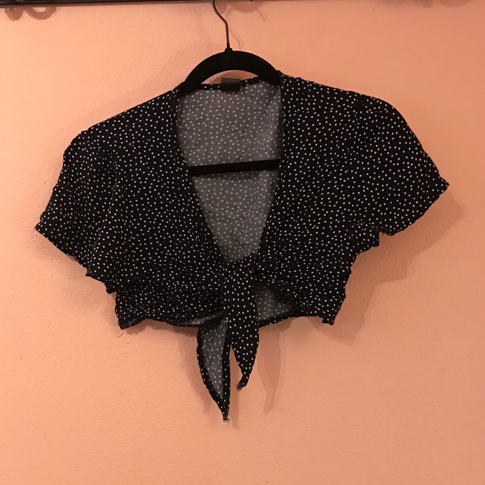 Front tie crop top